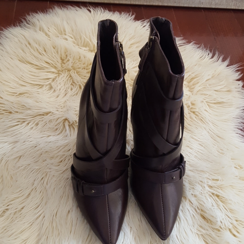 Woman's shoe